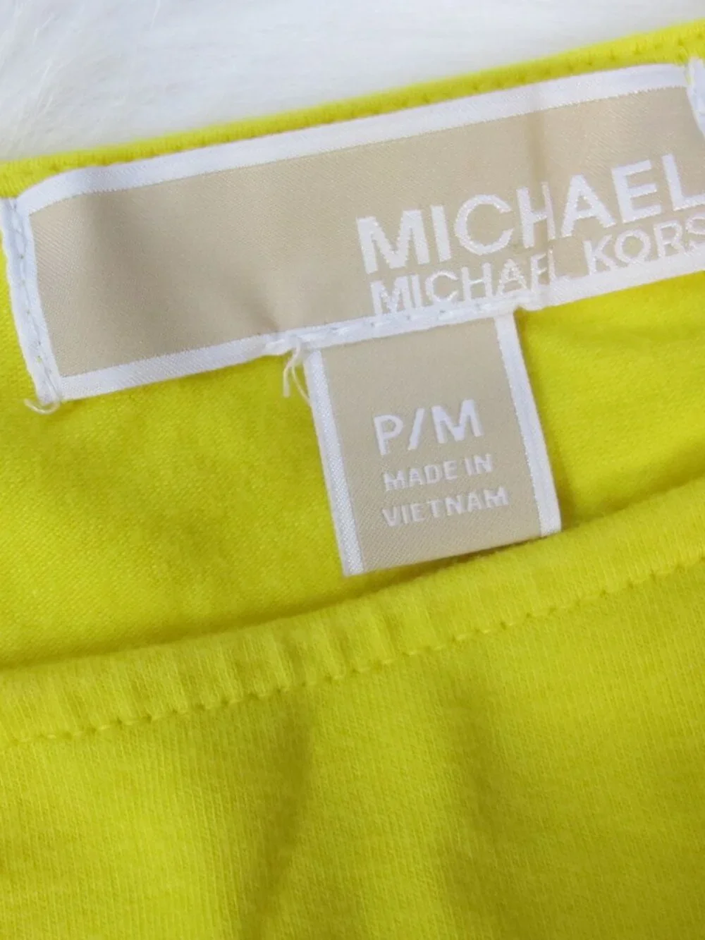 Michael Kors | Form Fitted Cinched Gold Zipper Shoulder Yellow Tunic